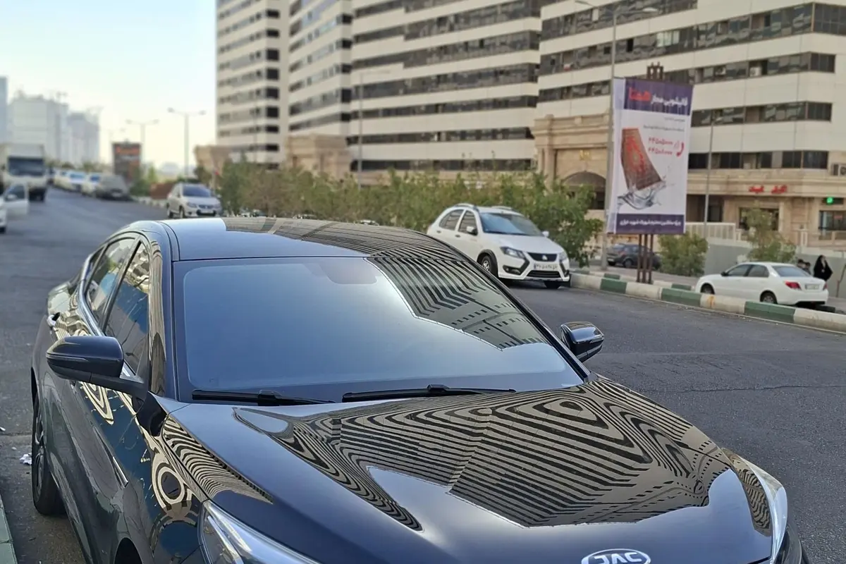کی ام سی،  eJ7