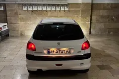 پژو، 206