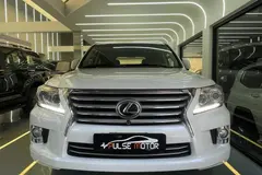 لکسوس، LX