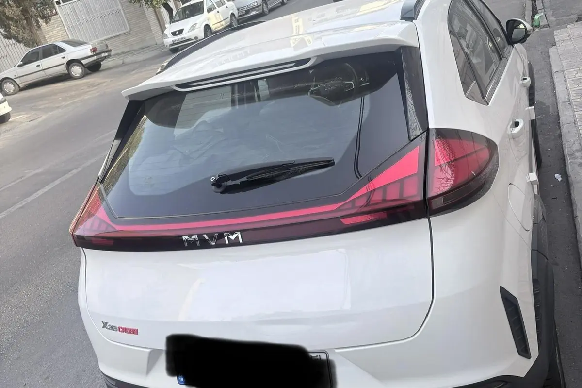 ام وی ام  X33 کراس