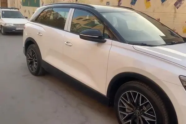 آئودی، Q5 e-tron