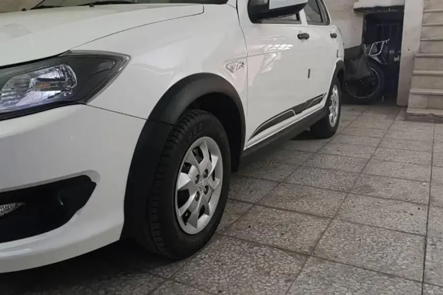 کوییک، SR