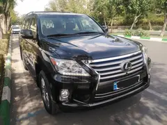 لکسوس، LX