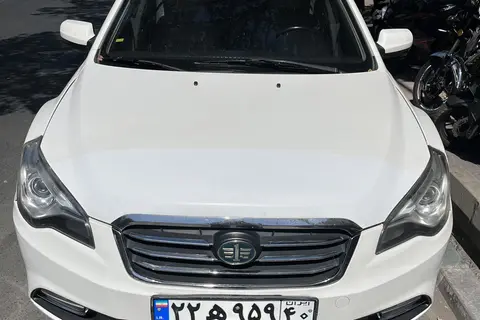 بسترن، B50F
