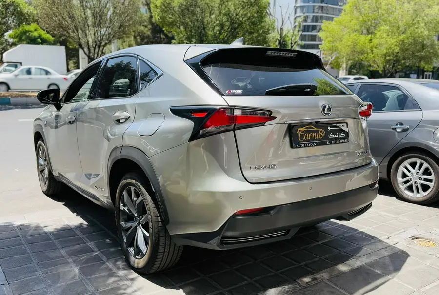 لکسوس، NX هیبرید