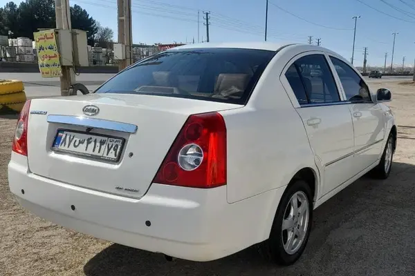 ام وی ام  530