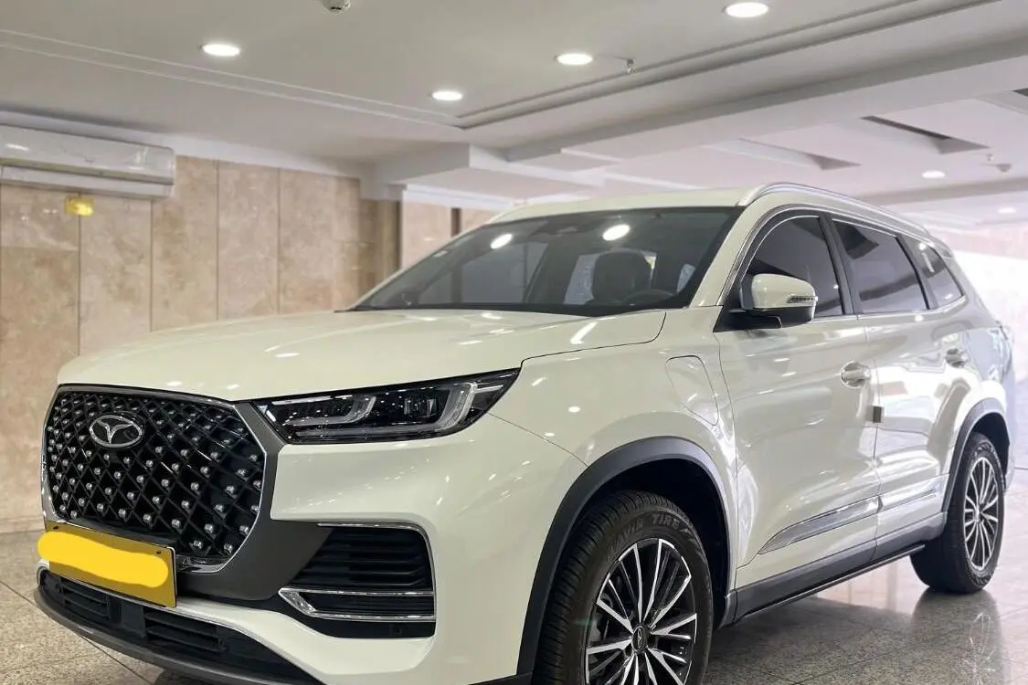 فونیکس  تیگو 8 پرو هیبرید (F8 PRO PHEV)