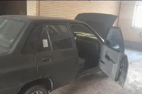 پراید، صندوق دار