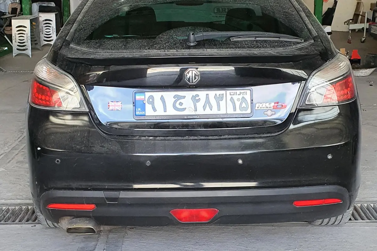 ام جی،  6