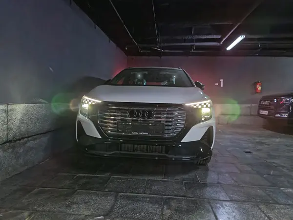 آئودی، Q5 e-tron