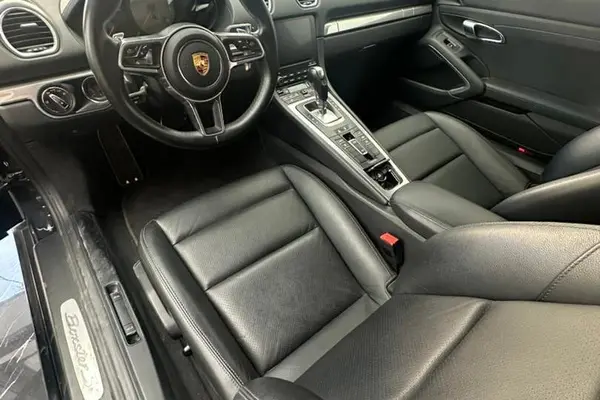 پورشه، باکستر