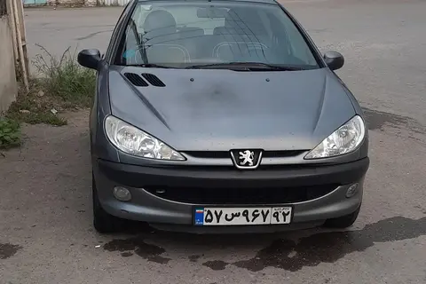 پژو، 206