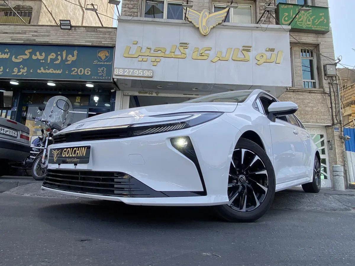 تویوتا،  کرولا هیبرید