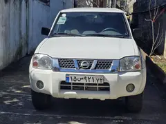 نیسان، پیکاپ دو کابین