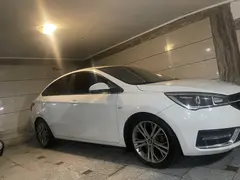 چری، آریزو 5T