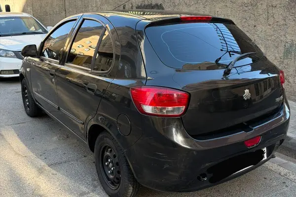 تیبا، هاچ بک