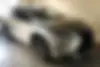 لکسوس،  LX