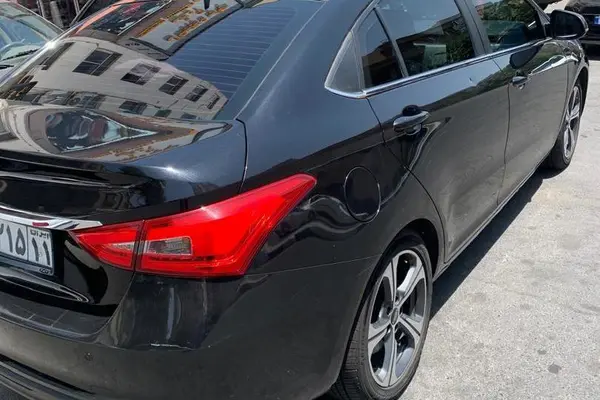 ام وی ام  آریزو 5ev