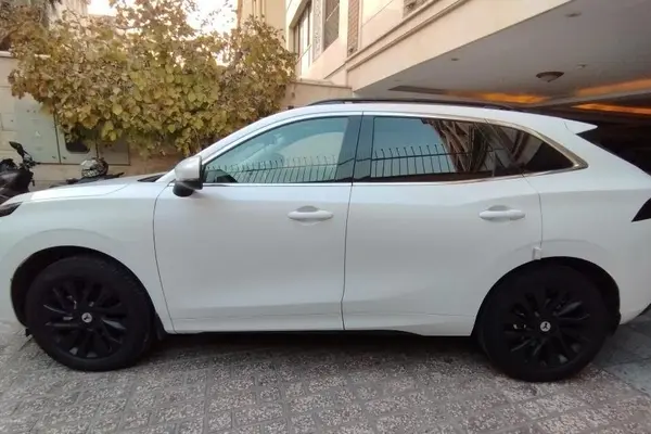 لاماری، ایما