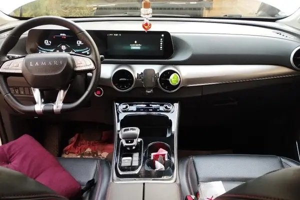 لاماری، ایما