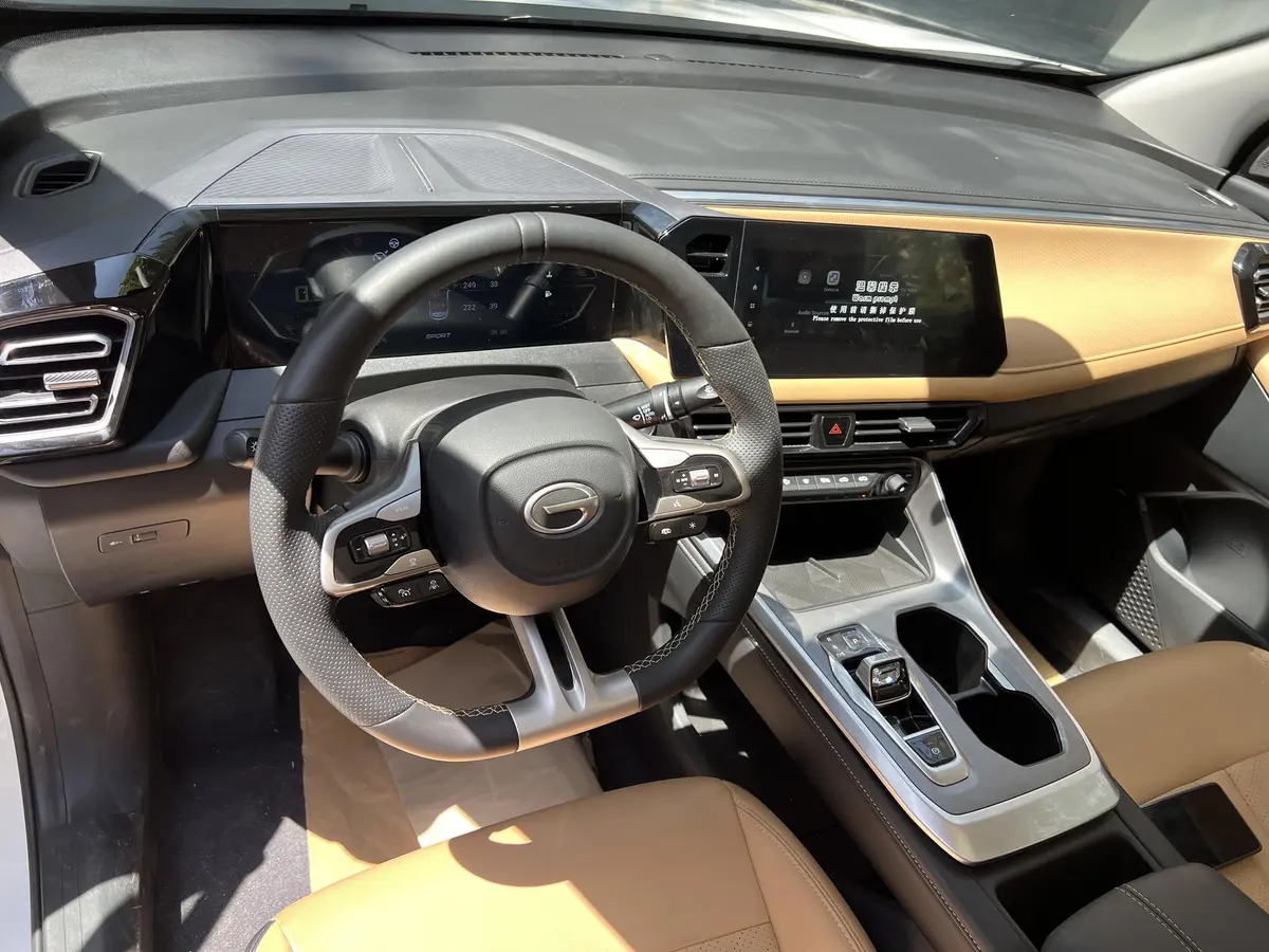 جی ای سی،  GS3 Emzoom