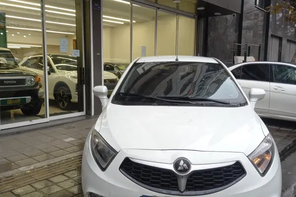 برلیانس، H220