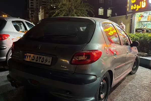 پژو  206