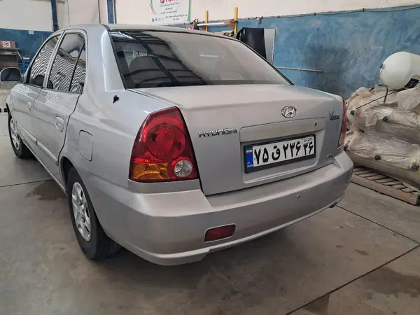 هیوندای  ورنا
