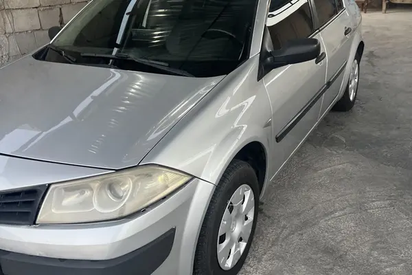 رنو، مگان (مونتاژ)