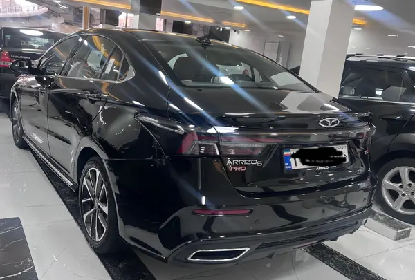 فونیکس، آریزو 6 پرو