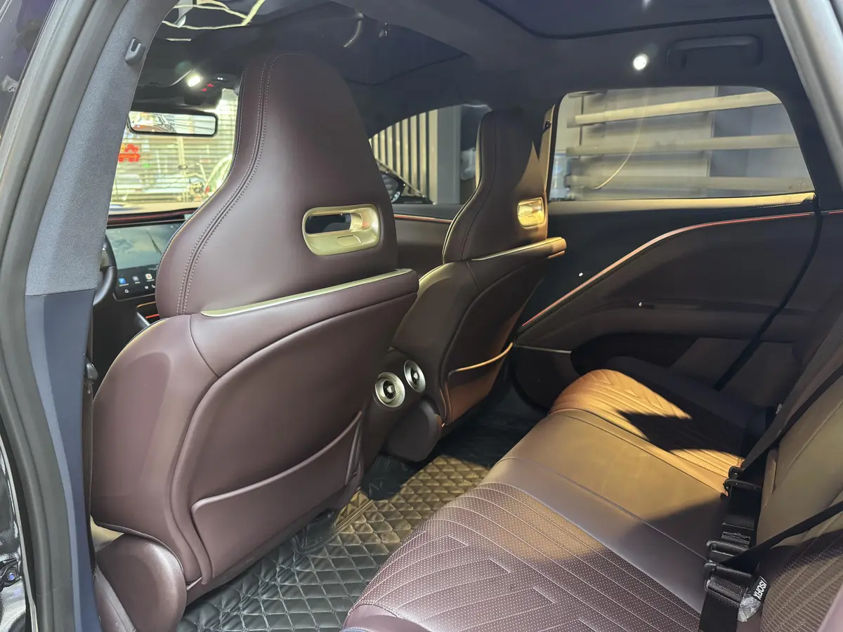 اوتار،  11EV
