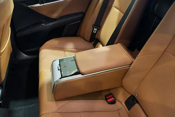 تویوتا، کمری هیبرید