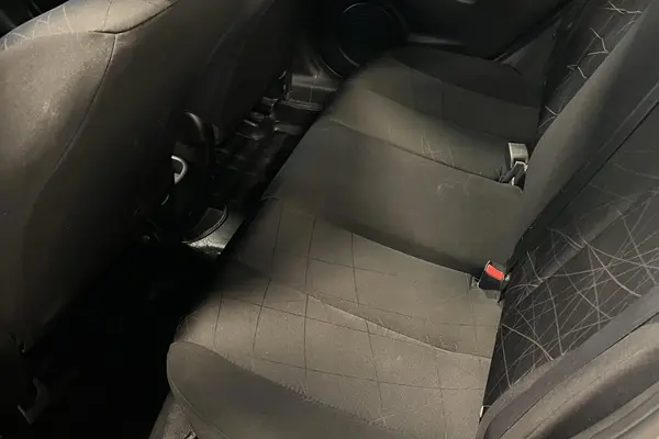 مزدا، 2 هاچ بک