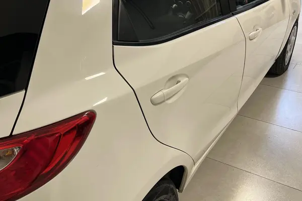 مزدا، 2 هاچ بک