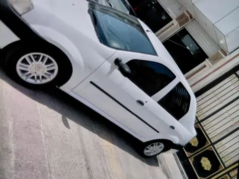 رنو، تندر 90