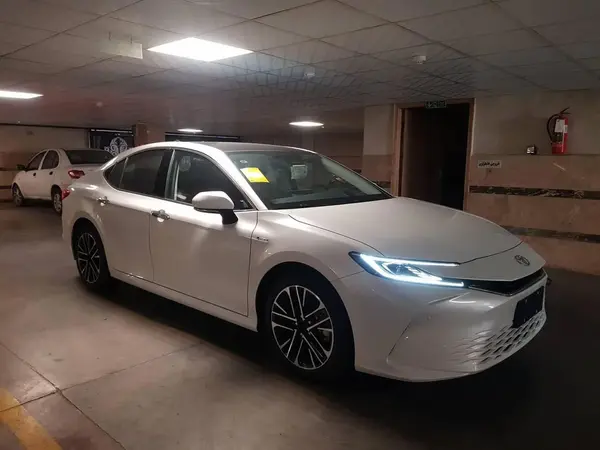 تویوتا، کمری هیبرید