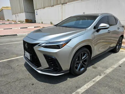 لکسوس، NX