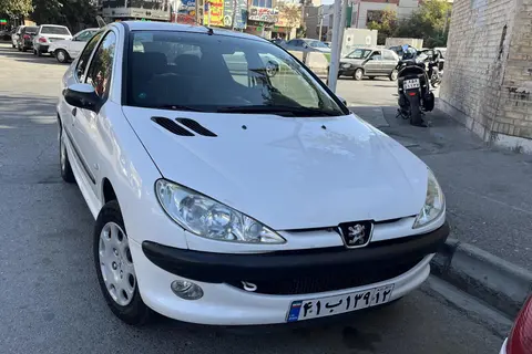 پژو، 206 SD