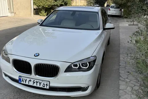 ب ام و، سری 7
