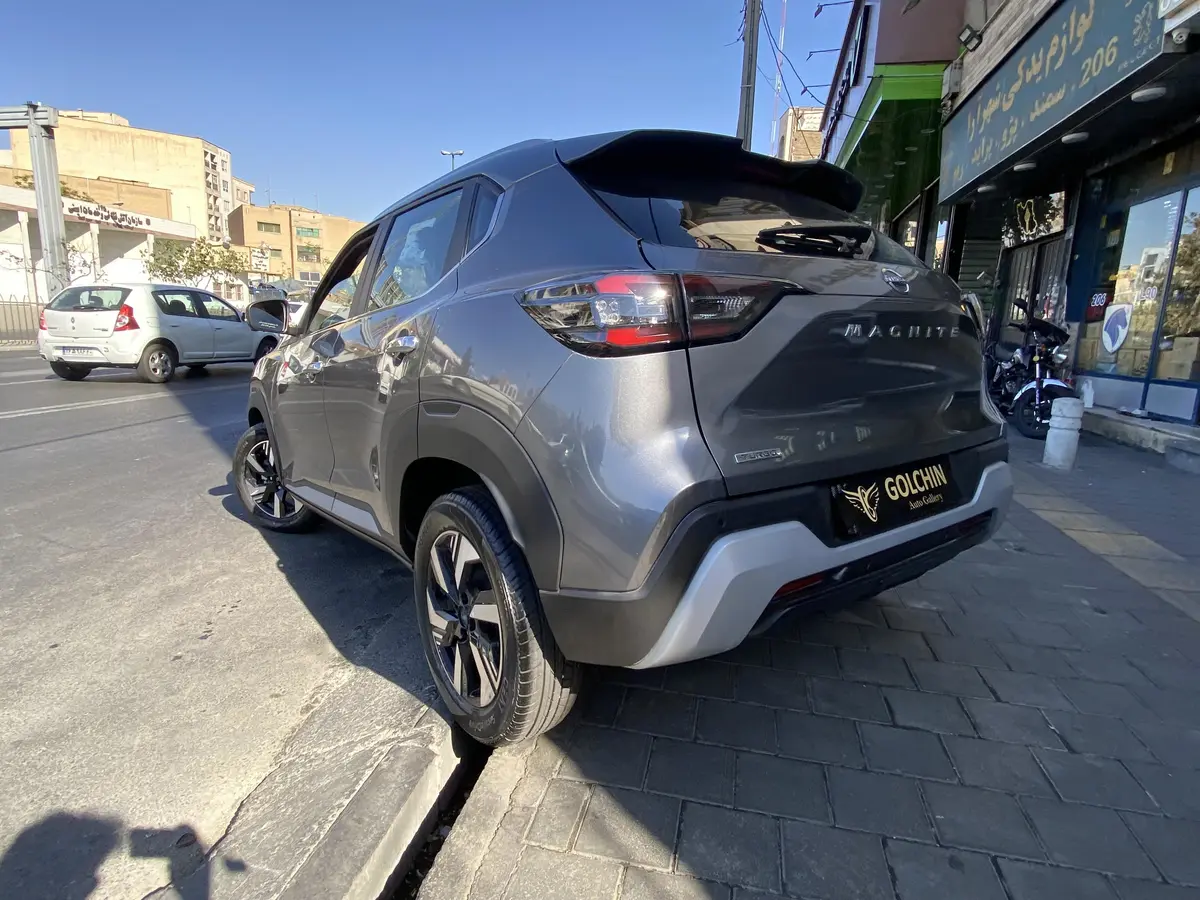 نیسان،  مگنایت
