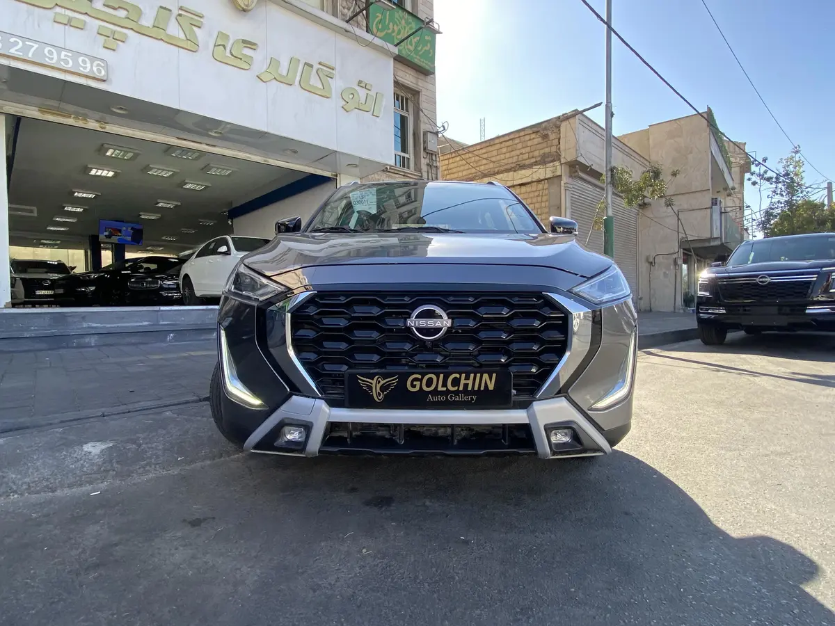 نیسان،  مگنایت