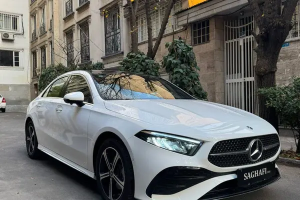 بنز، کلاس A سدان