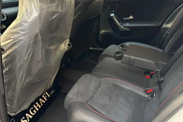 بنز، کلاس A سدان