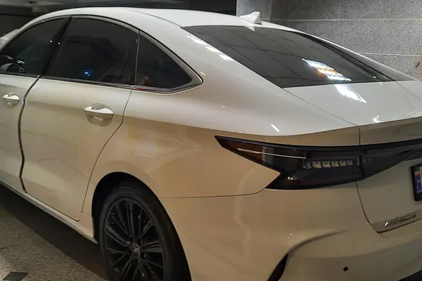 فونیکس، آریزو 8 (Z8)