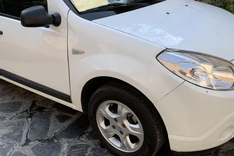 رنو، ساندرو