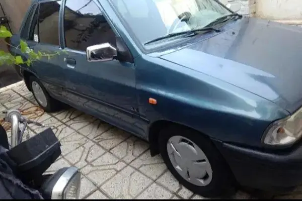 پراید، صندوق دار