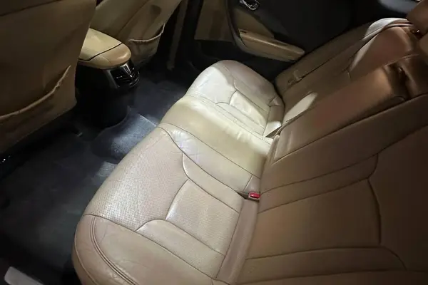 هیوندای، آزرا (گرنجور)