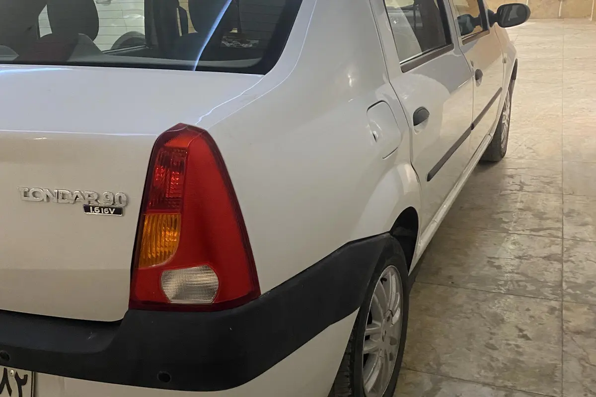 رنو،  تندر 90
