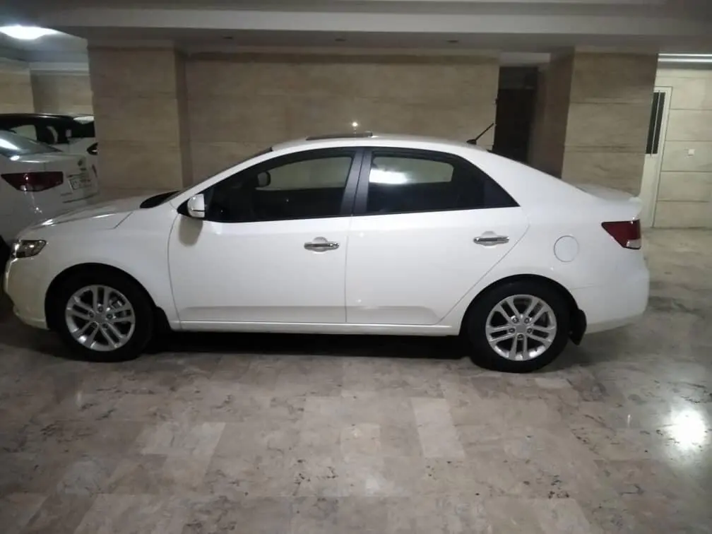 کیا،  سراتو (مونتاژ)
