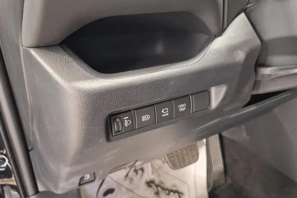 تویوتا، راوفور هیبرید